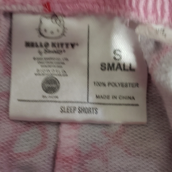 Hello Kitty Sleeping Shorts Hot Pink & White - Picture 3 of 3